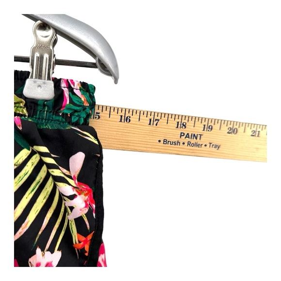 Danskin Active | S Small Tropical Print Athletic Shorts - Picture 5 of 13